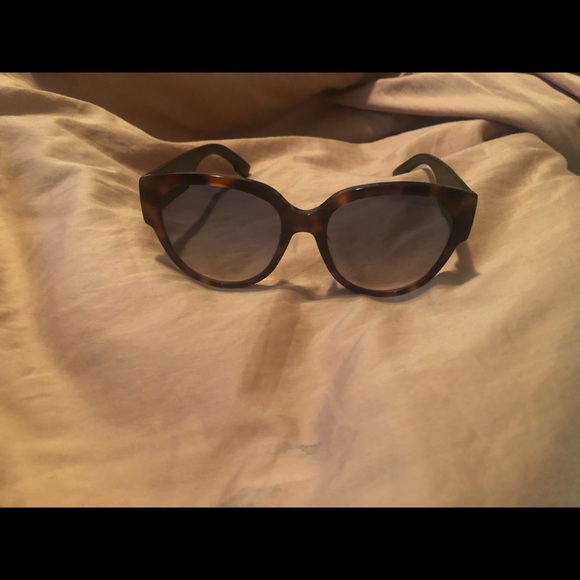 Authentic CHRISTIAN DIOR Acetate Sunglasses - Picture 6 of 12